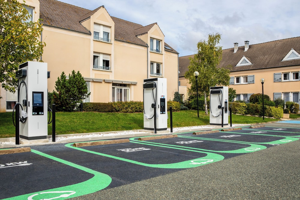 ibis styles chartres sud barjouville