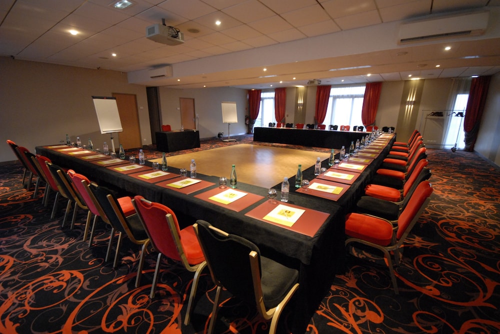 ibis styles chartres sud barjouville