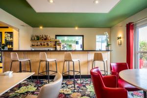 ibis styles chartres sud barjouville