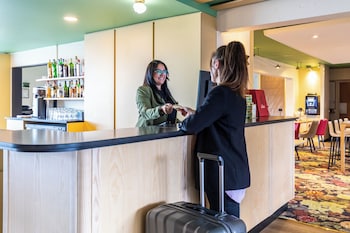 ibis styles chartres sud barjouville
