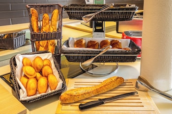 ibis styles chartres sud barjouville