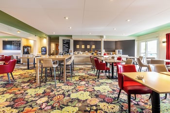 ibis styles chartres sud barjouville
