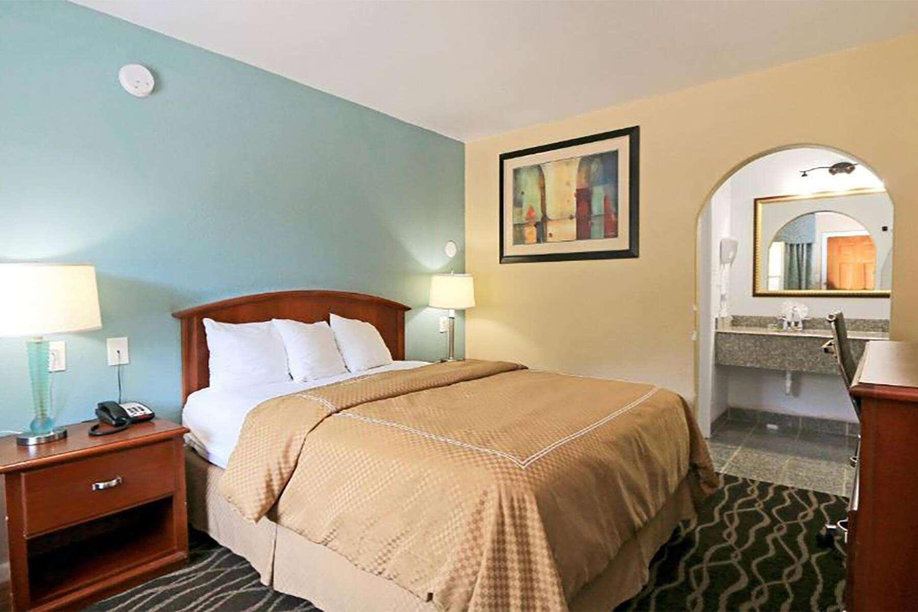 econo lodge austin south
