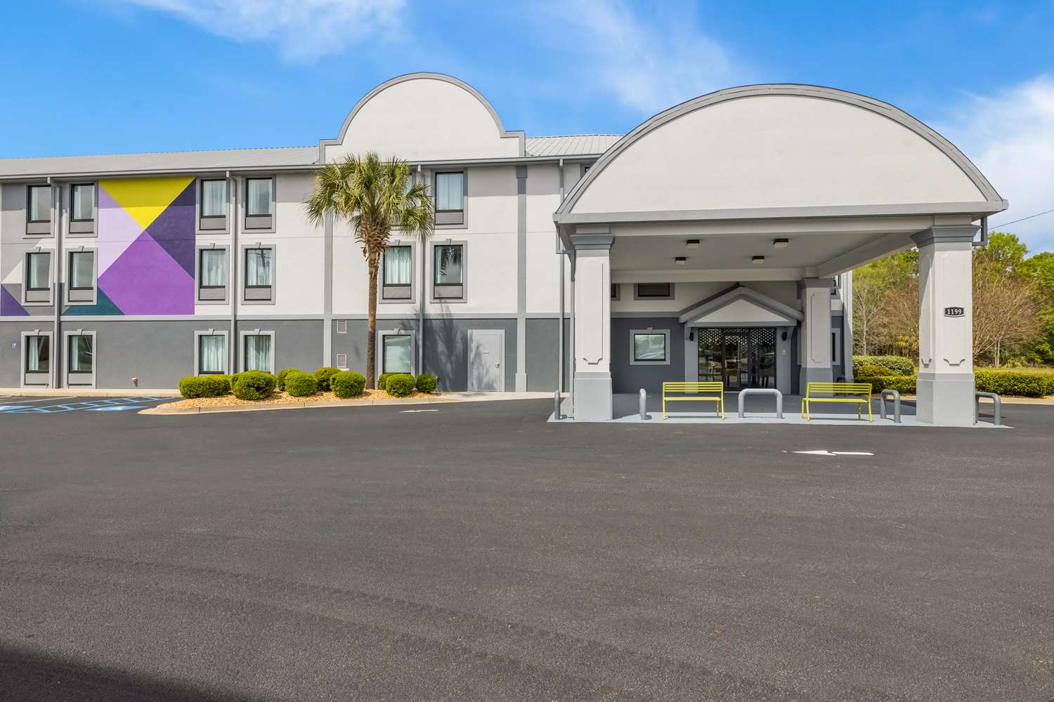 spark by hilton tifton