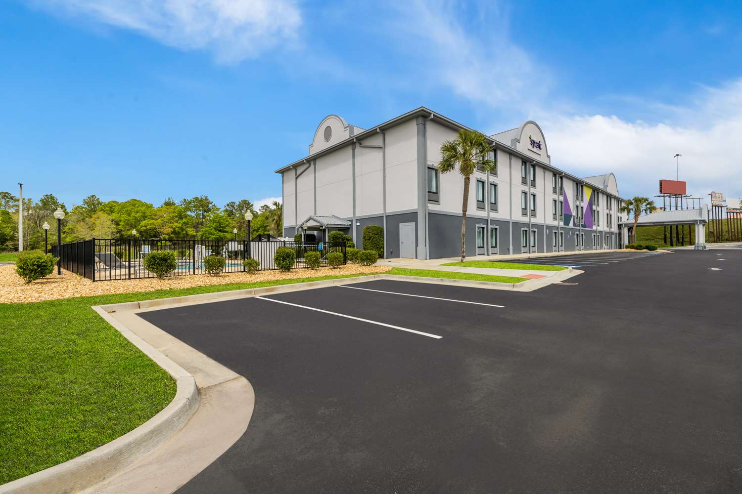spark by hilton tifton