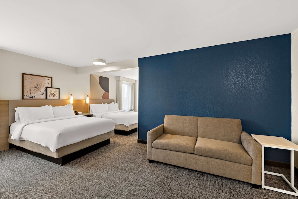 spark by hilton tifton