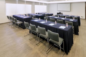 city express by marriott tijuana insurgentes