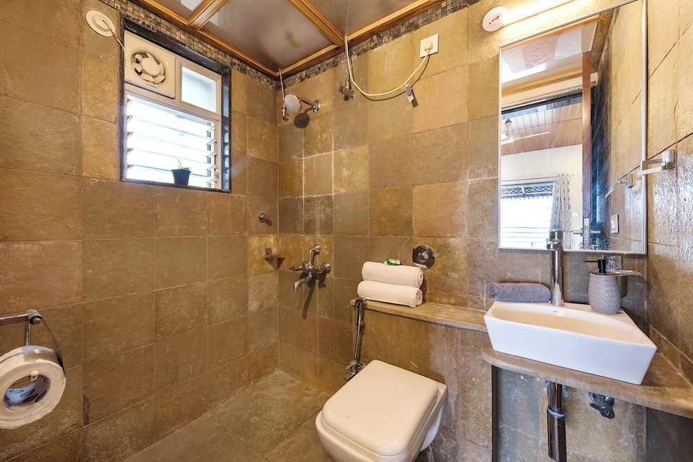 cosmicstays greystone villa mountain view and dam