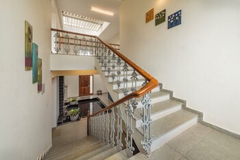 cosmicstays greystone villa mountain view and dam