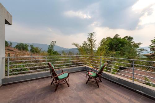 cosmicstays greystone villa mountain view and dam