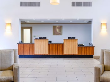 Comfort Suites Baton Rouge South I-10,East Baton Rouge Parish>>Baton Rouge,3 star