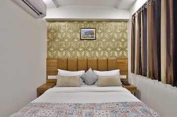 hotel red rose guest house