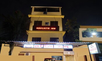 new harshita inn by glitz hotel