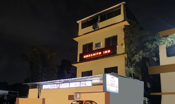 new harshita inn by glitz hotel