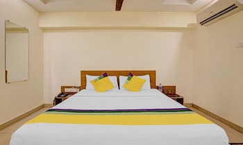 new harshita inn by glitz hotel