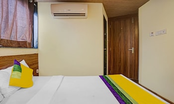 new harshita inn by glitz hotel