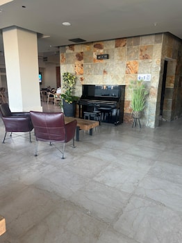 comfort hotel and spa adults only