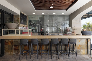 comfort hotel and spa adults only