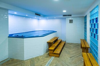 comfort hotel and spa adults only