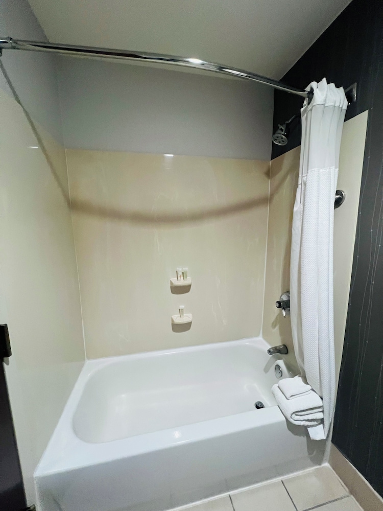 country inn and suites by radisson columbus edinburgh