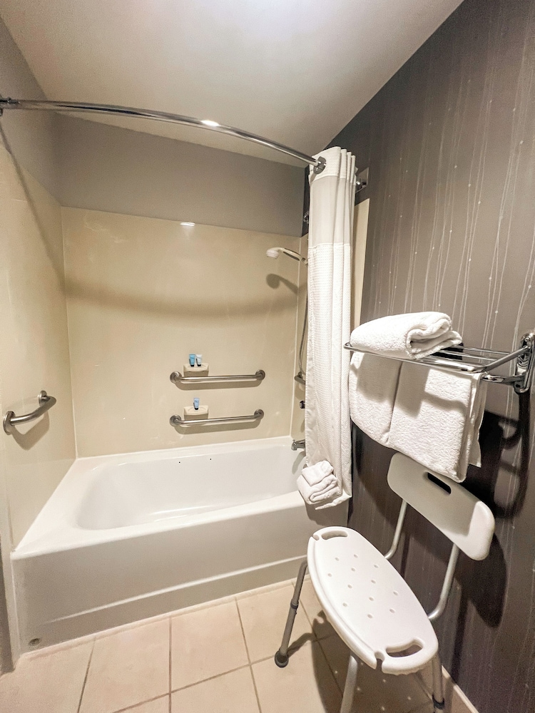 country inn and suites by radisson columbus edinburgh