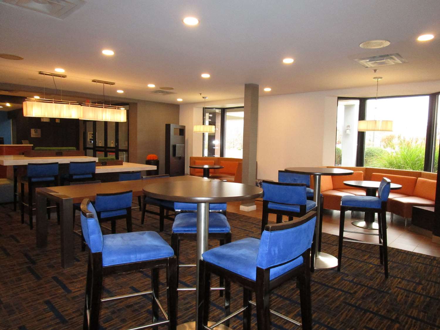 country inn and suites by radisson columbus edinburgh
