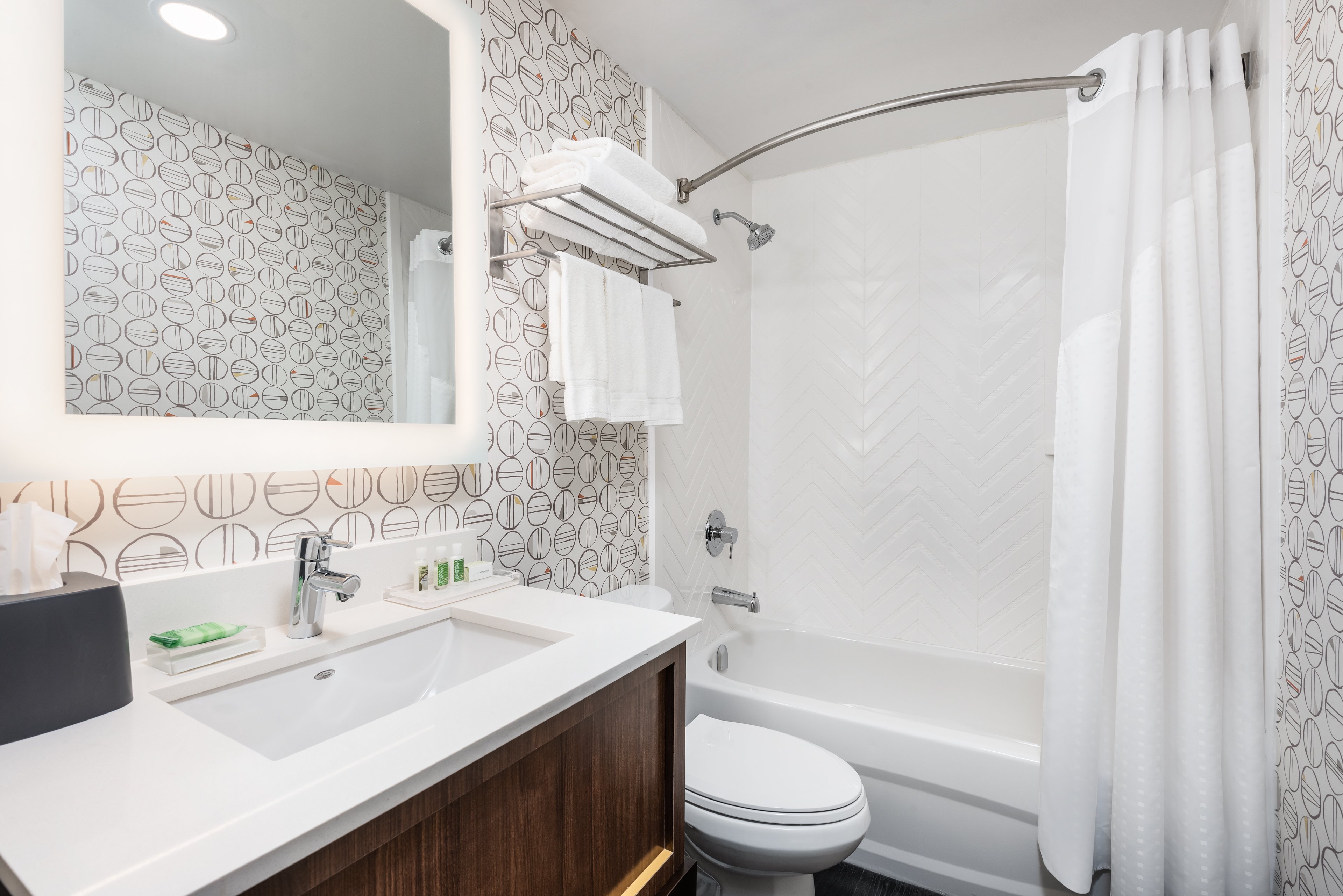 holiday inn toronto airport east by ihg
