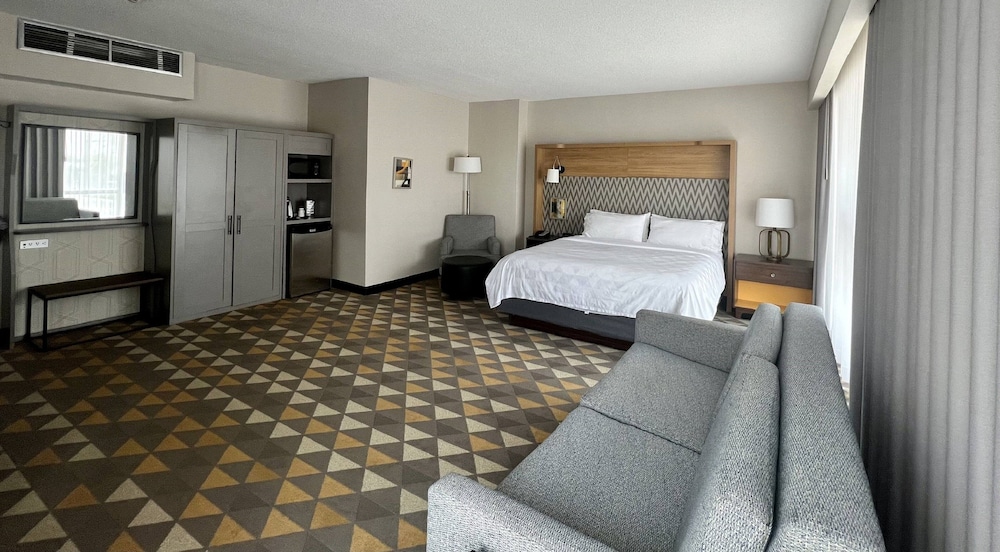 holiday inn toronto airport east by ihg