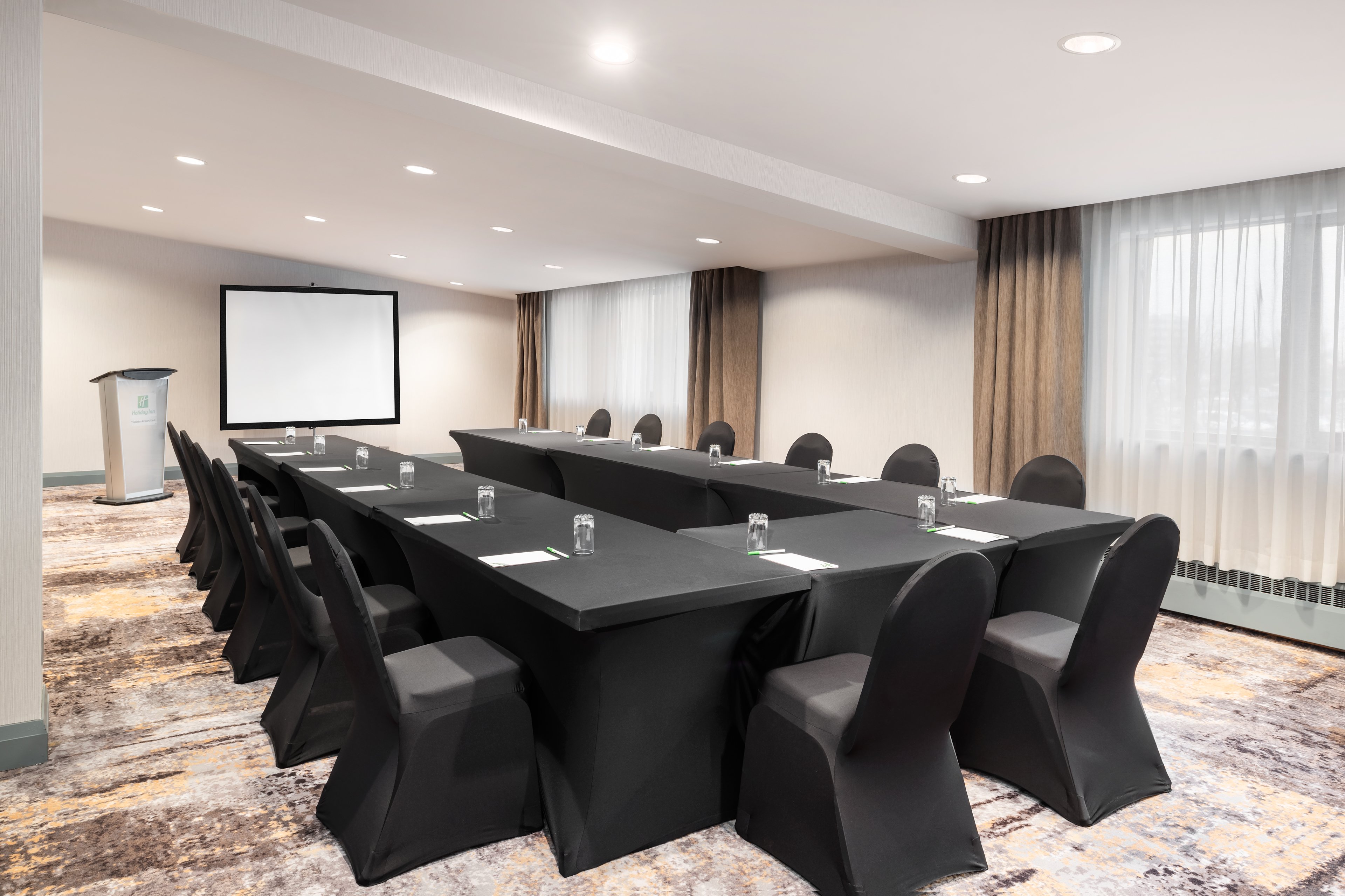 holiday inn toronto airport east by ihg