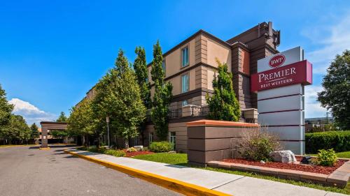 Best Western Premier Toronto Airport Carlingview Hotel,Markham>>Etobicoke,3 star