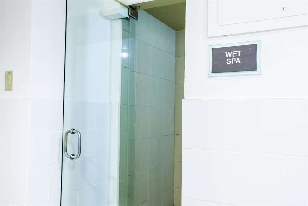 best western premier toronto airport carlingview hotel