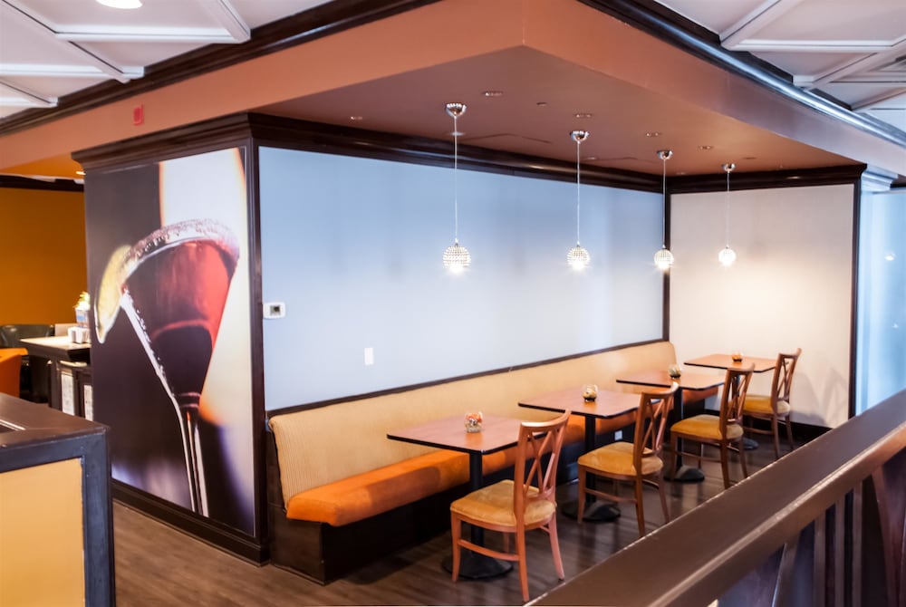 best western premier toronto airport carlingview hotel