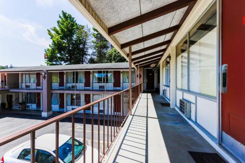 edyn hotel by townhouse wytheville us 52
