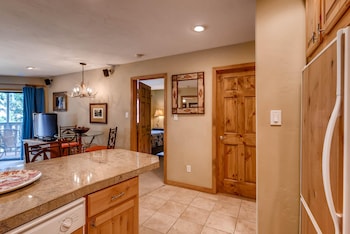 westwind 202 2bd 2ba plat condo