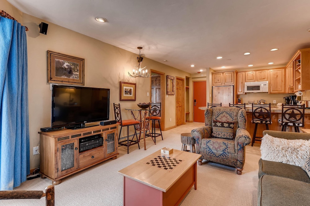 westwind 202 2bd 2ba plat condo