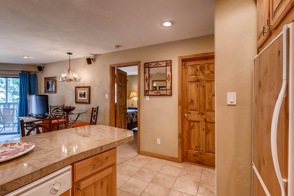 westwind 202 2bd 2ba plat condo