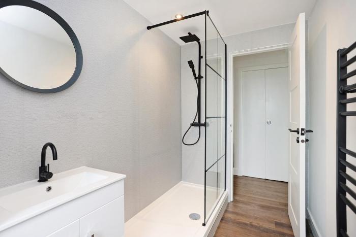 joivy contemporary royal mile apartment w balcony
