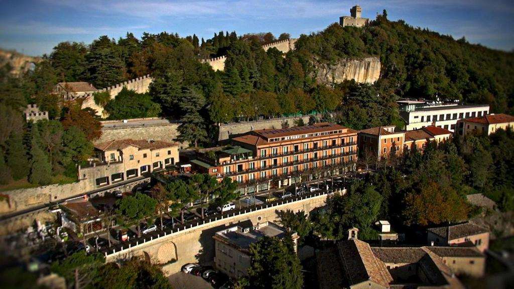 grand hotel san marino