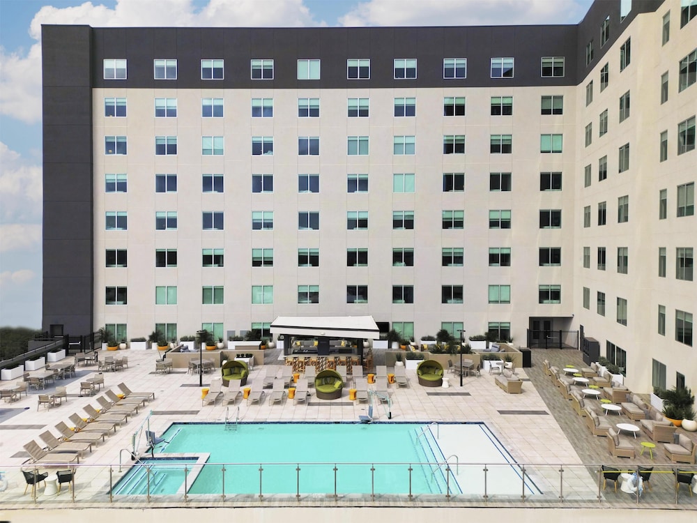 hyatt place houston medical center