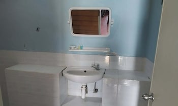 Ok2 Mamajim Bungalows,,2 star