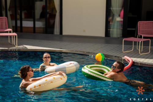 zostel phuket