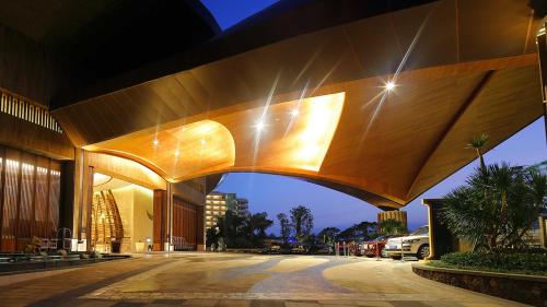 intercontinental sanya haitang bay resort by ihg