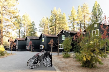 n p boutique lodge