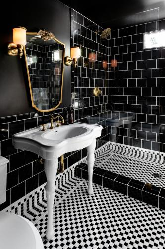 n p boutique lodge