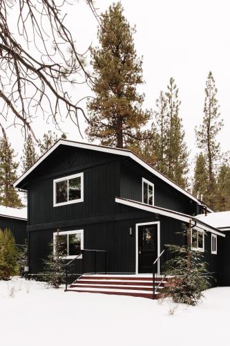 n p boutique lodge