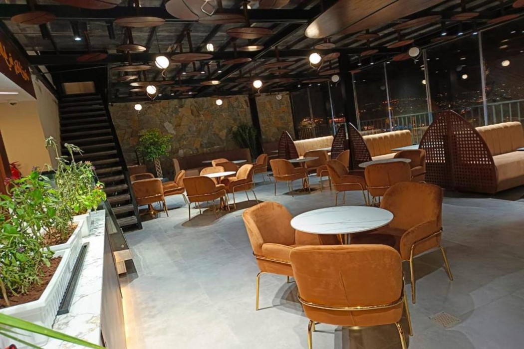 golden balcony hotel