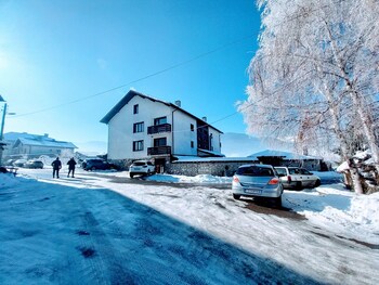 guesthouse toni