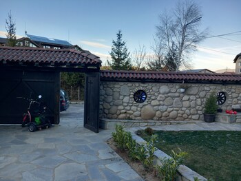 guesthouse toni