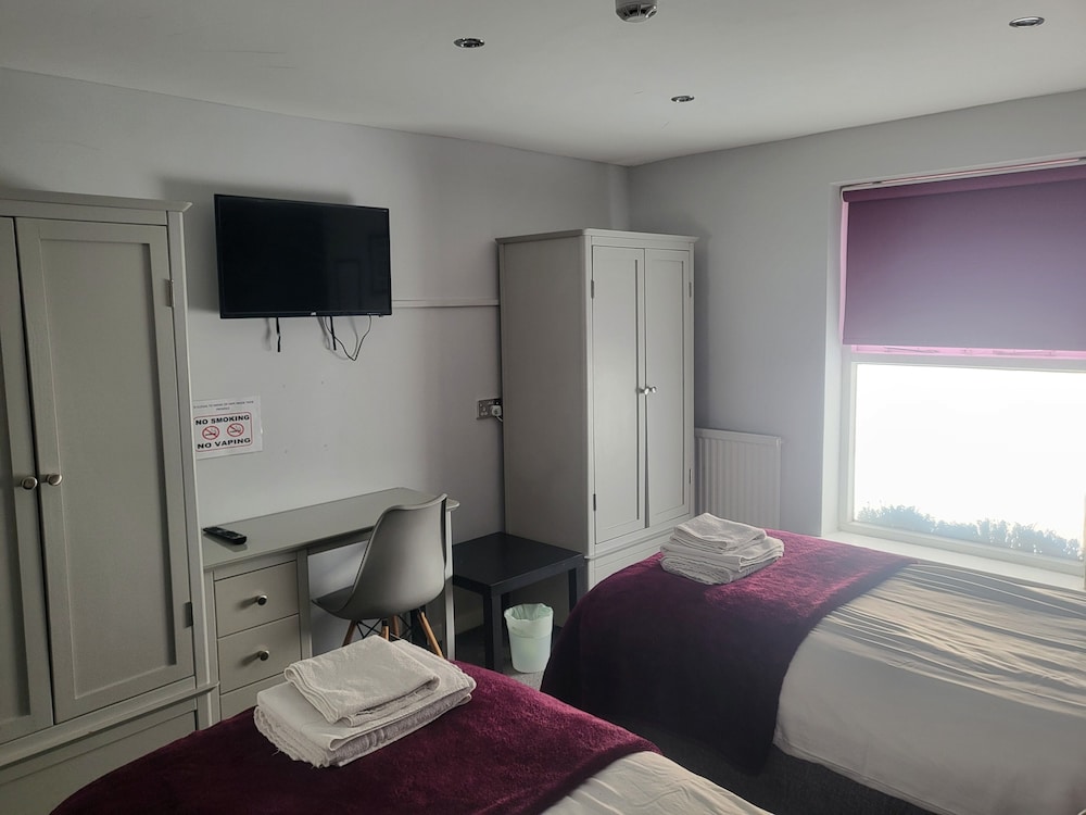 oyo watton vibe hotel