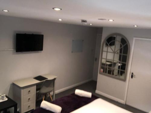 oyo watton vibe hotel